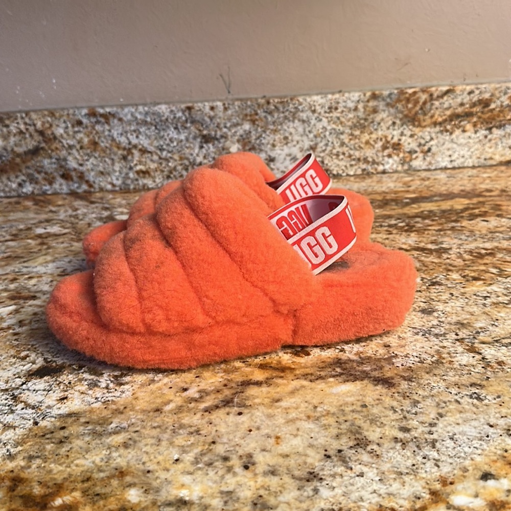 UGG Fluff Yeah Slides - Picture 4 of 5